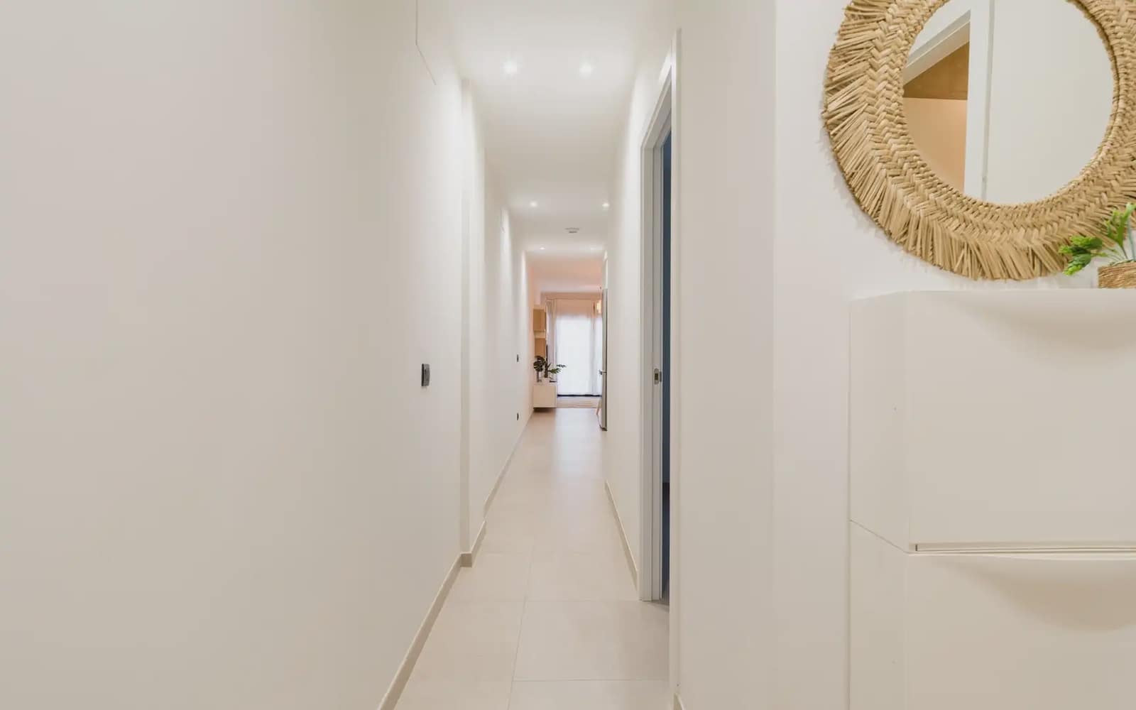 Appartement de 1 chambre à louer à Las Palmas de Gran Canaria - 900 € (Ref: 9932300)