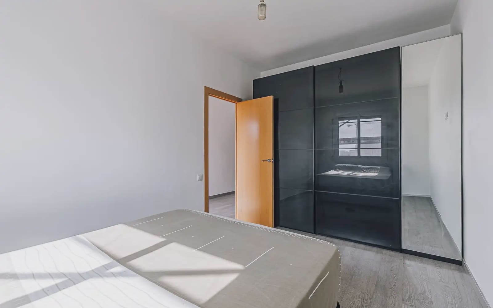 2 slaapkamer Flat te koop in Barcelona stad - € 325.000 (Ref: 9937247)