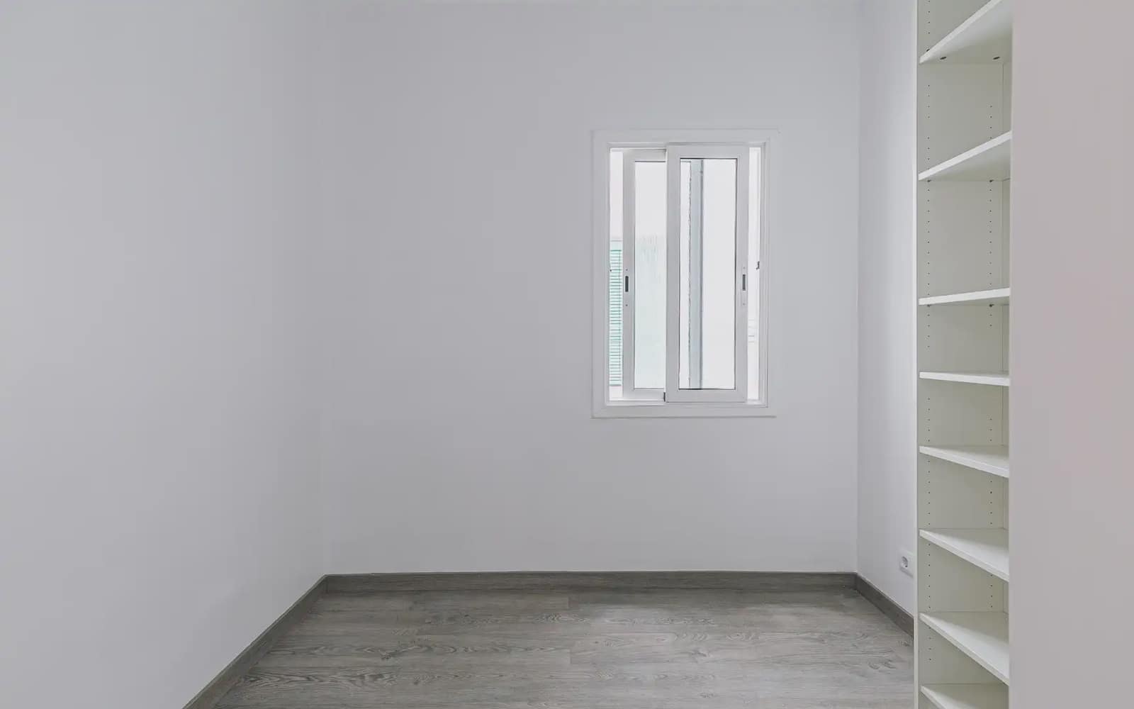 2 slaapkamer Flat te koop in Barcelona stad - € 325.000 (Ref: 9937247)