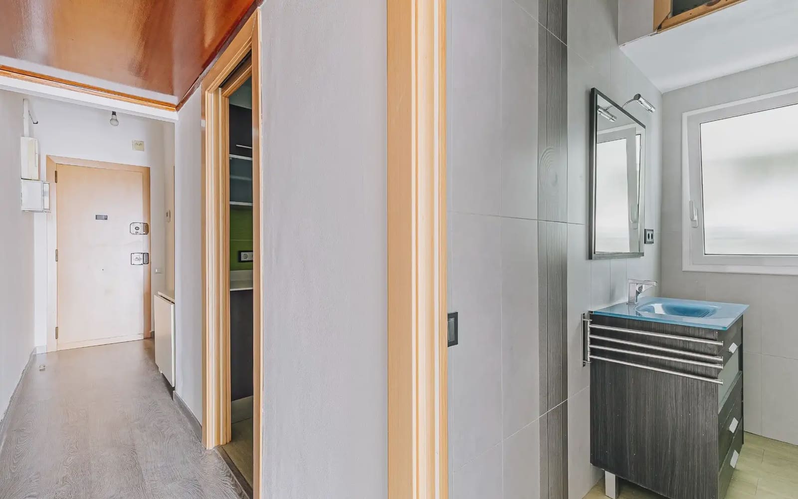 2 slaapkamer Flat te koop in Barcelona stad - € 325.000 (Ref: 9937247)
