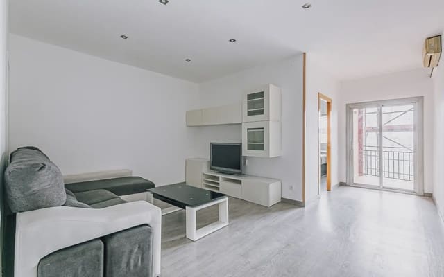 2 slaapkamer Flat te koop in Sant Andreu de Palomar, Barcelona stad - € 325.000 (Ref: 9937247)