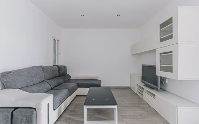 2 slaapkamer Flat te koop in Sant Andreu de Palomar, Barcelona stad - € 325.000 (Ref: 9937247)
