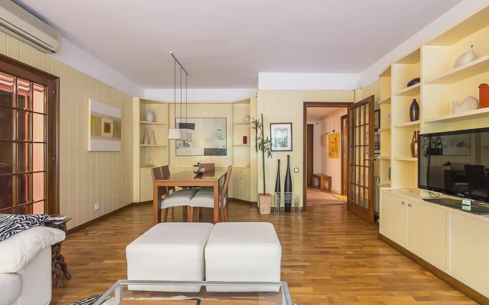 Appartement de 4 chambres à louer à Barcelone ville avec piscine garage - 3 427 € (Ref: 9938915)