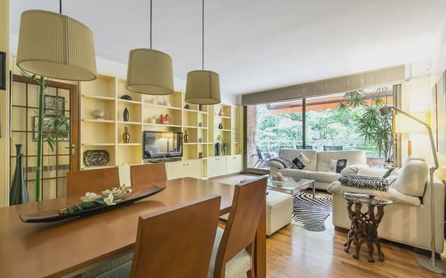 4 sovrum Lägenhet att hyra i Les Corts, Barcelona stad med pool garage - 3 427 € (Ref: 9938915)