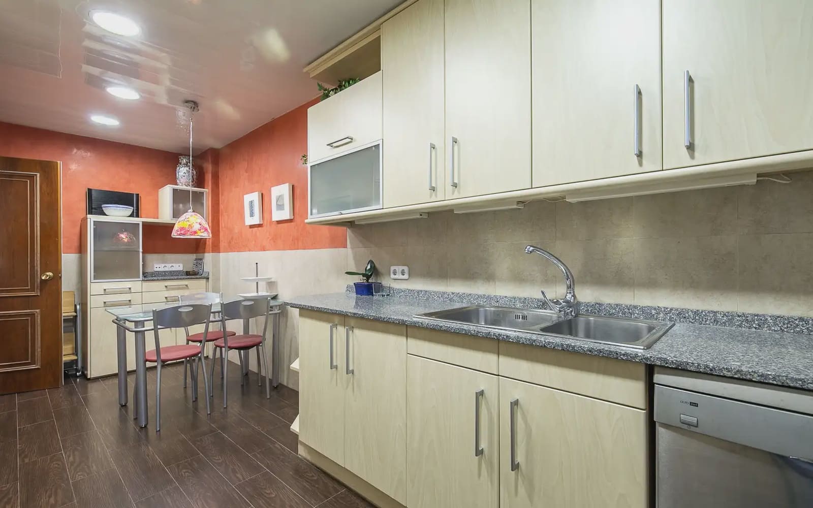 Appartement de 4 chambres à louer à Barcelone ville avec piscine garage - 3 427 € (Ref: 9938915)