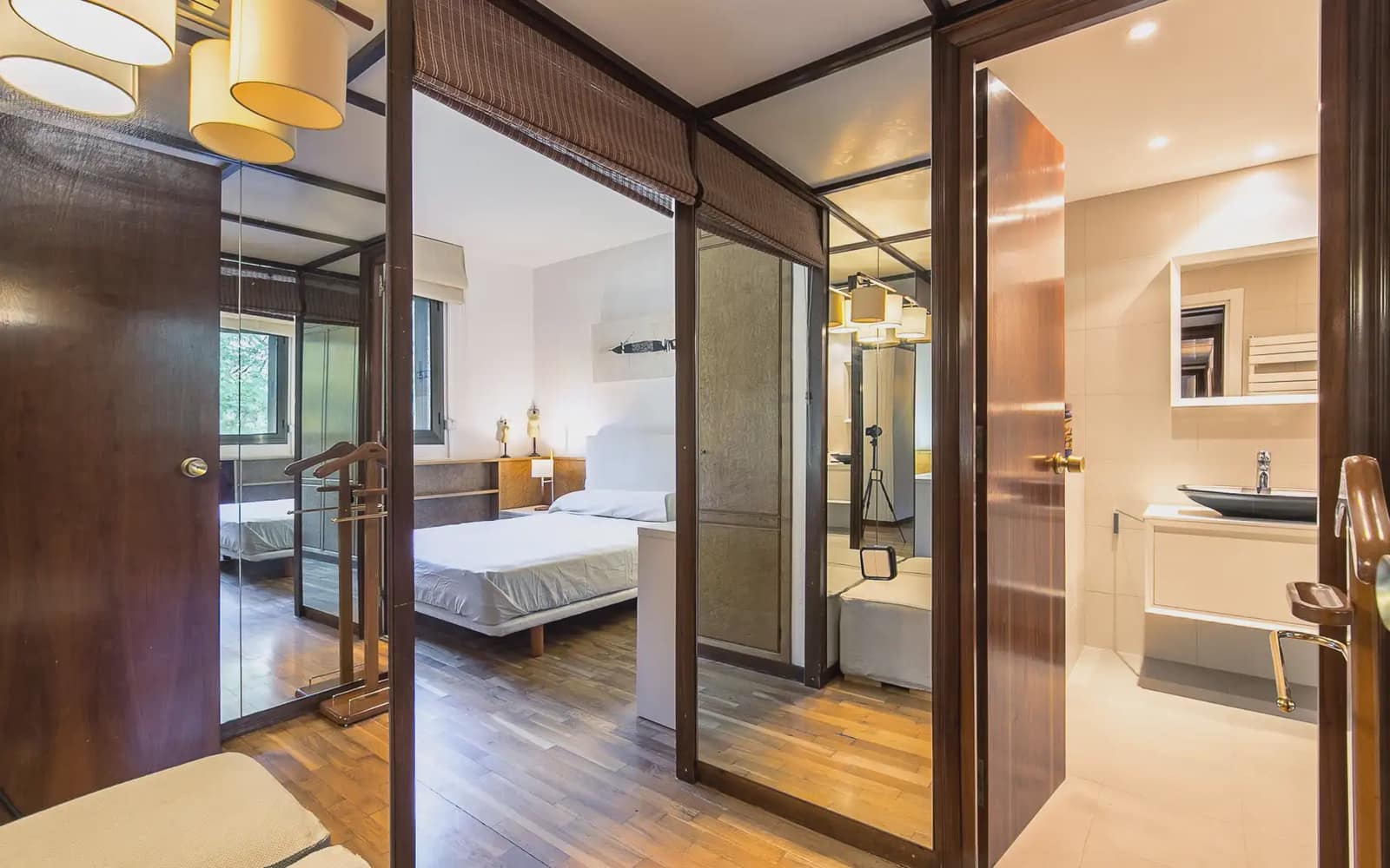 Appartement de 4 chambres à louer à Barcelone ville avec piscine garage - 3 427 € (Ref: 9938915)