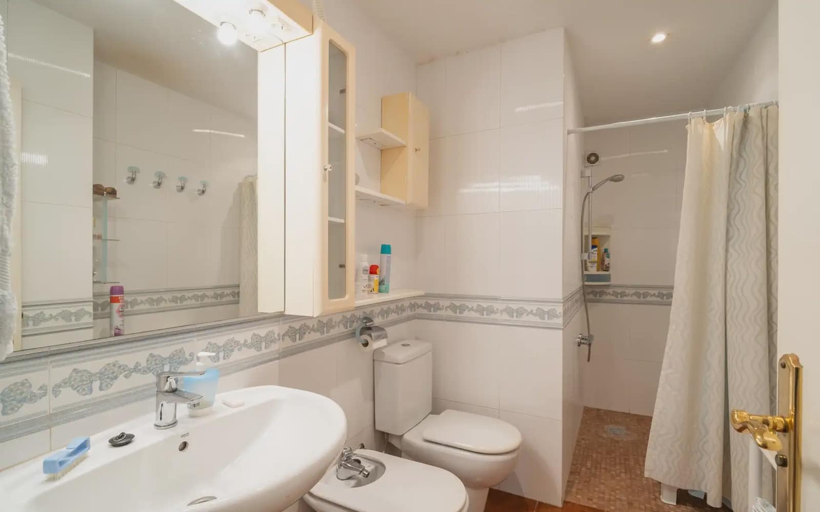 6 soveværelse Villa til salg i Calafell med swimmingpool garage - € 460.000 (Ref: 9939127)