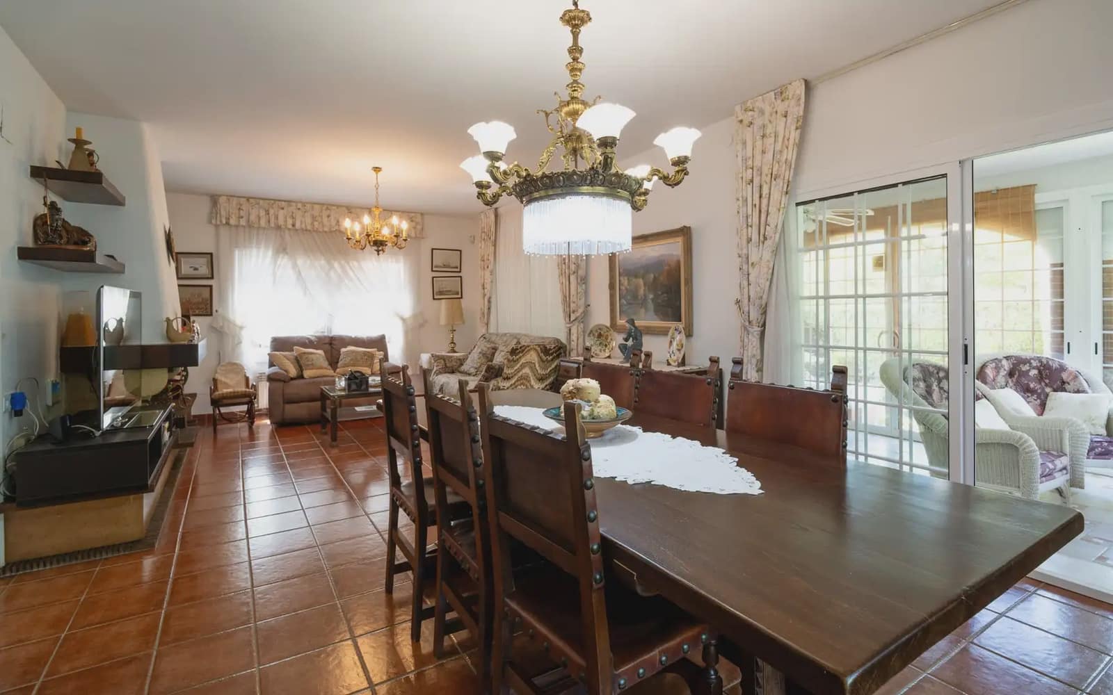 6 soveværelse Villa til salg i Calafell med swimmingpool garage - € 460.000 (Ref: 9939127)