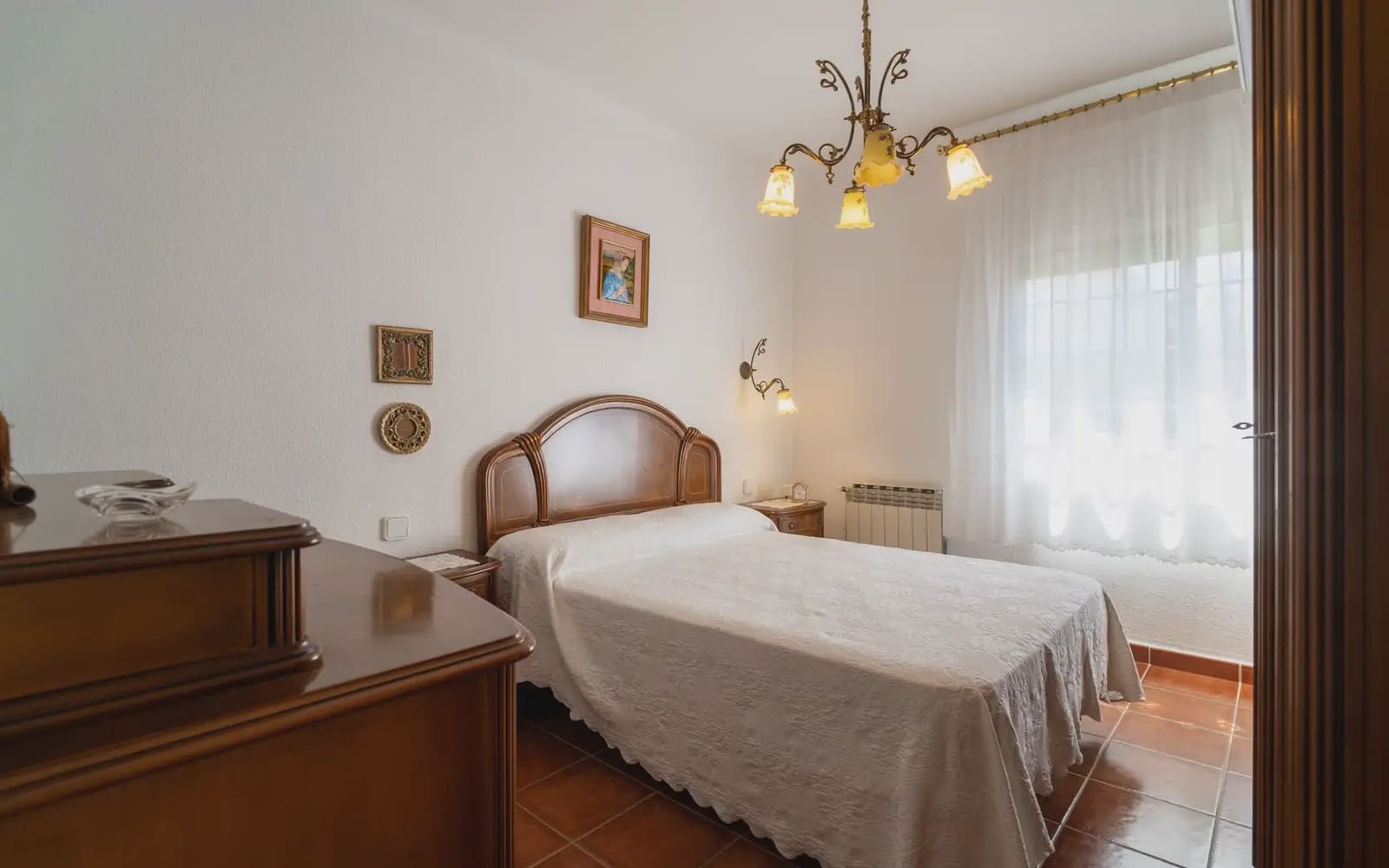 6 soveværelse Villa til salg i Calafell med swimmingpool garage - € 460.000 (Ref: 9939127)