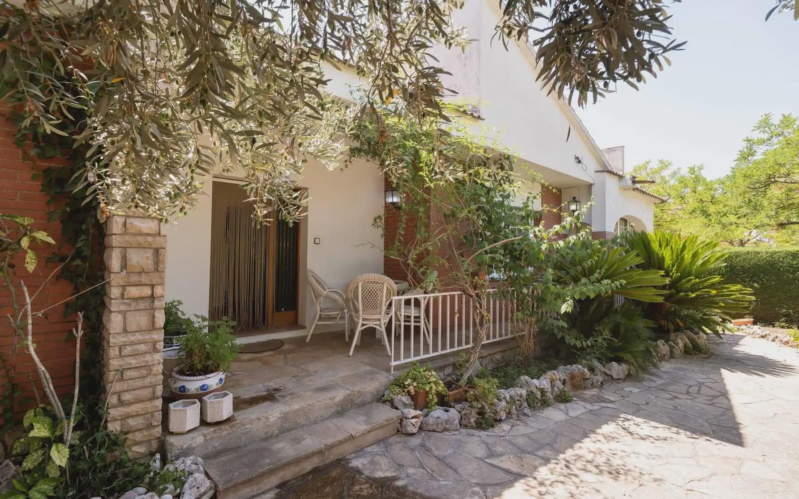 6 soveværelse Villa til salg i Calafell med swimmingpool garage - € 460.000 (Ref: 9939127)