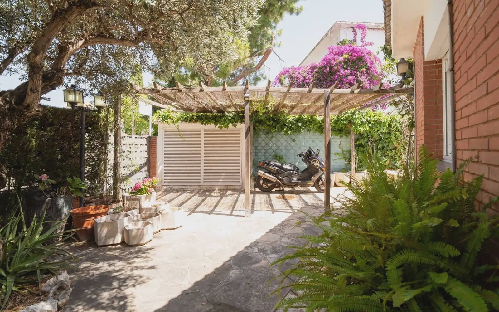 6 soveværelse Villa til salg i Calafell med swimmingpool garage - € 460.000 (Ref: 9939127)