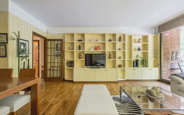Piso de 4 habitaciones en Les Corts, Barcelona ciudad en alquiler con piscina garaje - 3.427 € (Ref: 9950368)