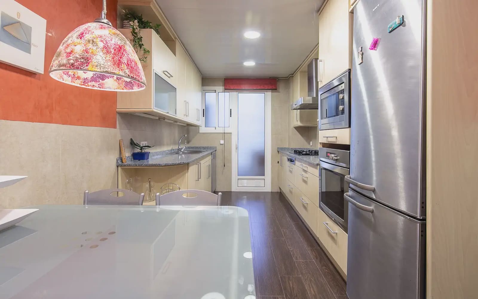 Piso de 4 habitaciones en Barcelona ciudad en alquiler con piscina garaje - 3.427 € (Ref: 9950368)