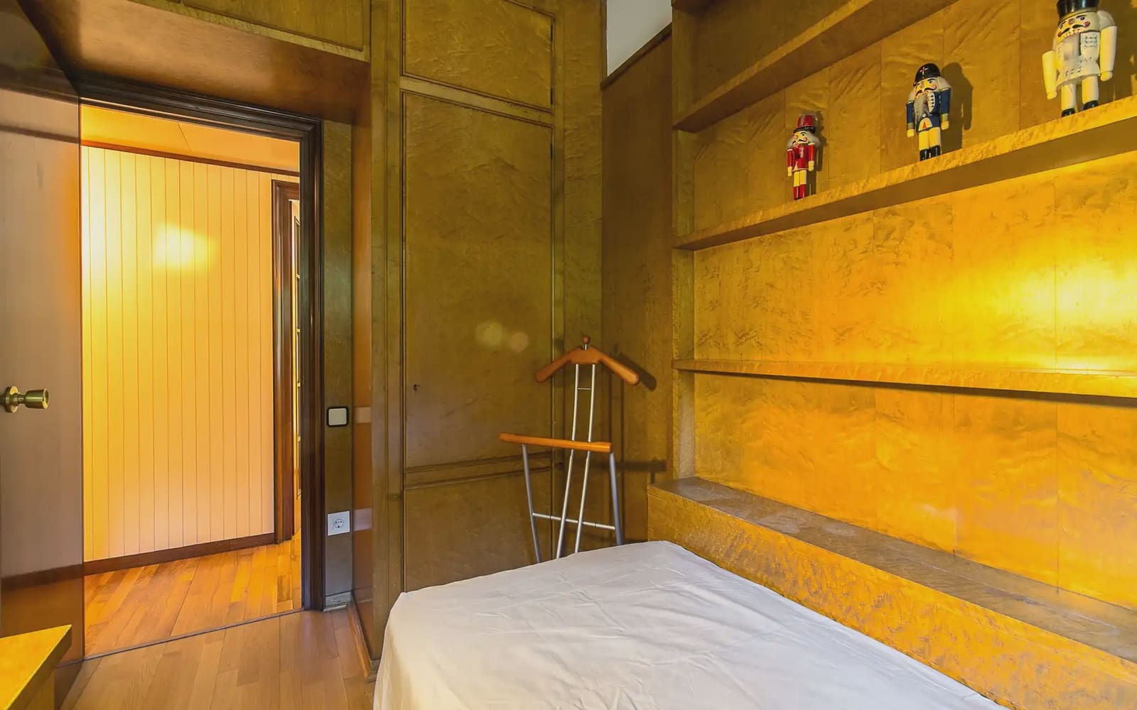 Piso de 4 habitaciones en Barcelona ciudad en alquiler con piscina garaje - 3.427 € (Ref: 9950368)