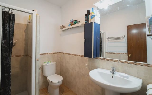 2 sovrum Lägenhet till salu i Reus - 135 000 € (Ref: 9950765)