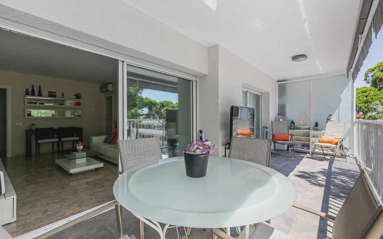 3 slaapkamer Flat te koop in Castelldefels met zwembad garage - € 545.000 (Ref: 9950766)