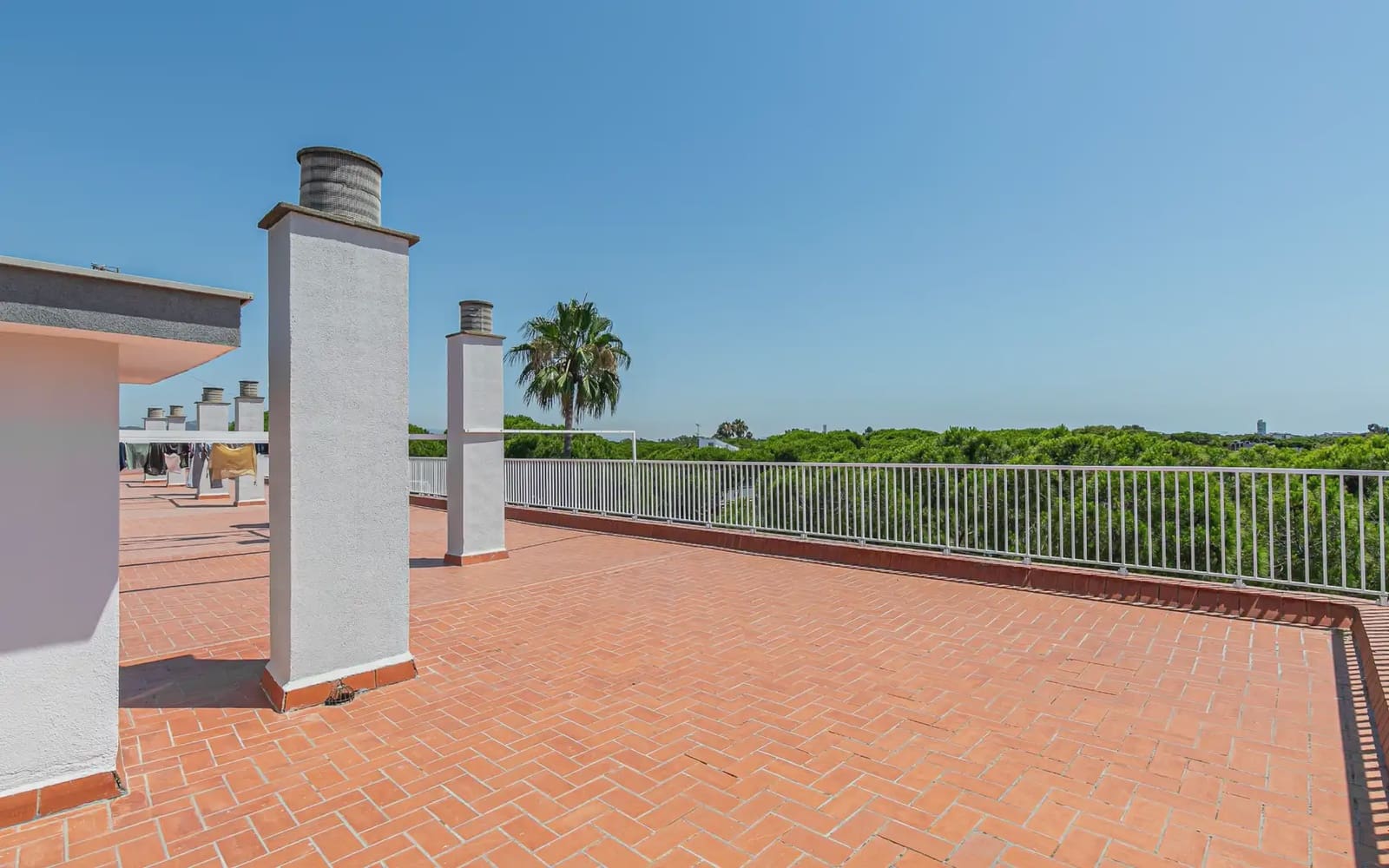 3 slaapkamer Flat te koop in Castelldefels met zwembad garage - € 545.000 (Ref: 9950766)