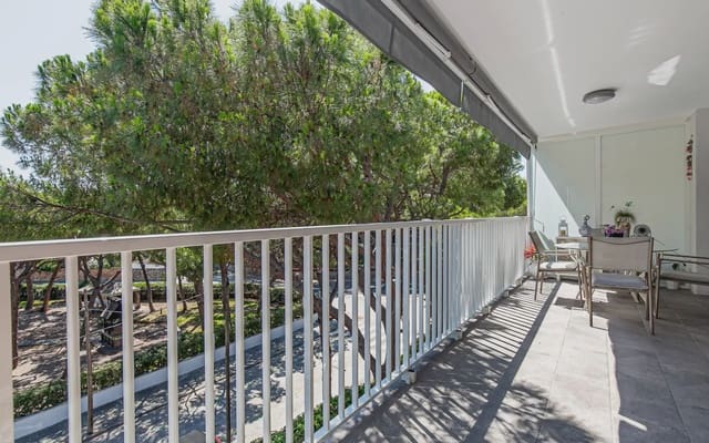3 slaapkamer Flat te koop in Castelldefels met zwembad garage - € 545.000 (Ref: 9950766)