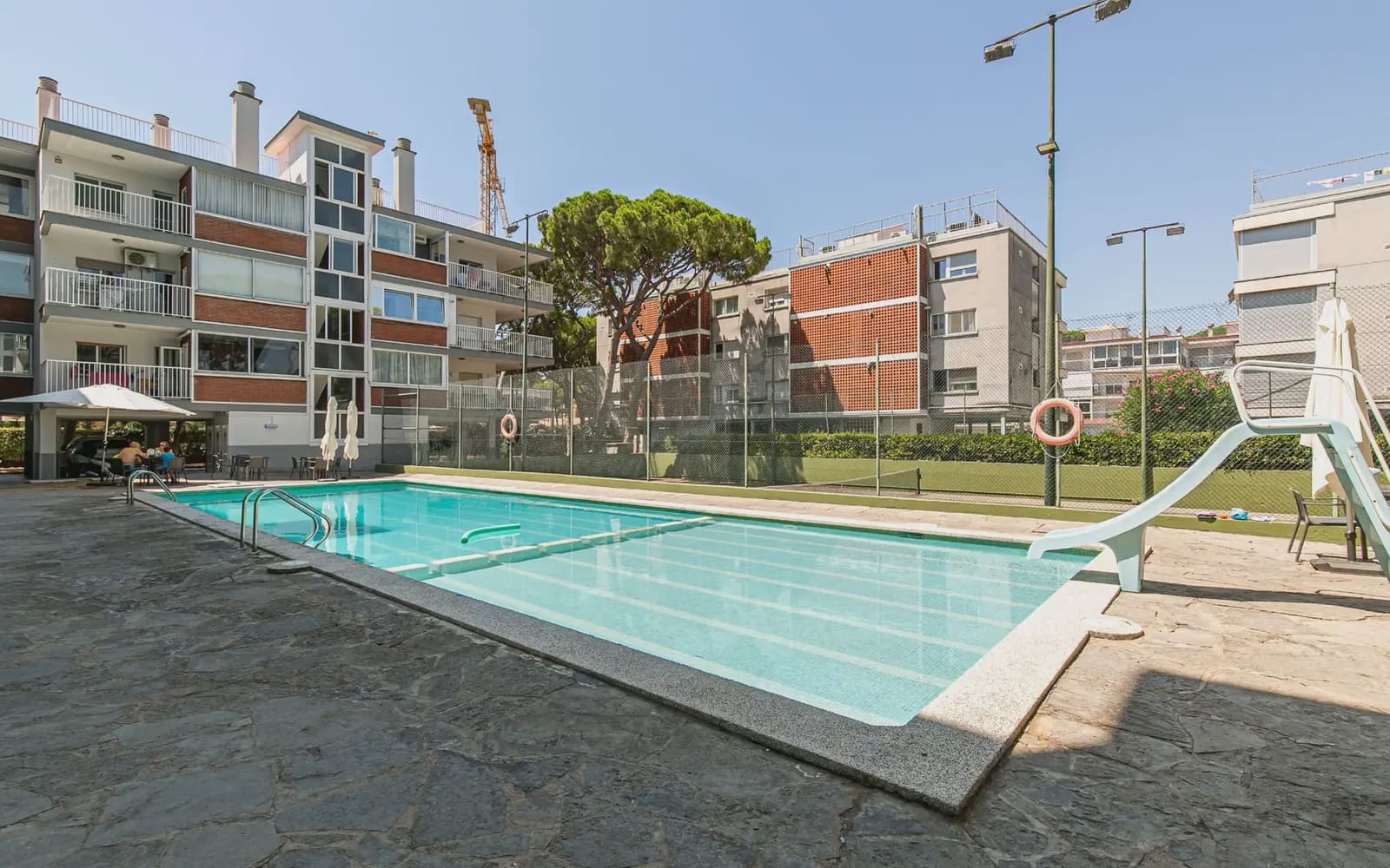 3 slaapkamer Flat te koop in Castelldefels met zwembad garage - € 545.000 (Ref: 9950766)