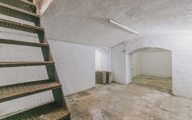 Komercyjne na sprzedaż w Sant Pere, Santa Caterina i La Ribera, Miasto Barcelona - 245 000 € (Ref: 9953093)