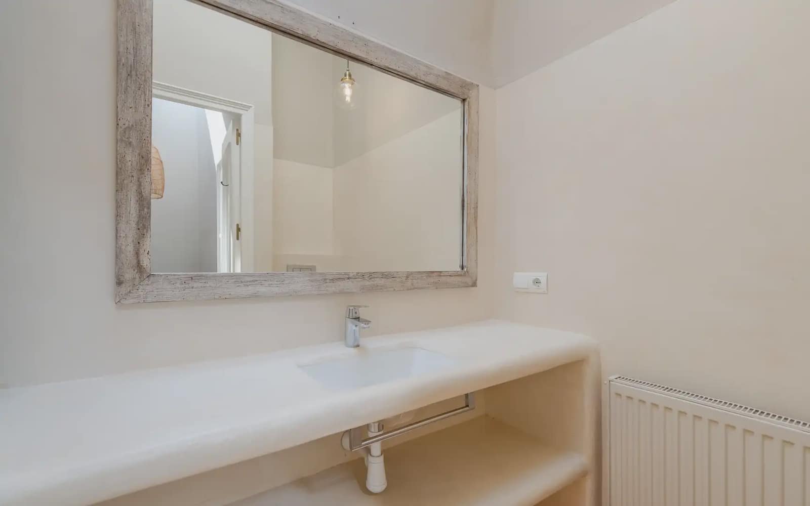 Adosado de 3 habitaciones en Begur en alquiler con garaje - 1.950 € (Ref: 9953095)