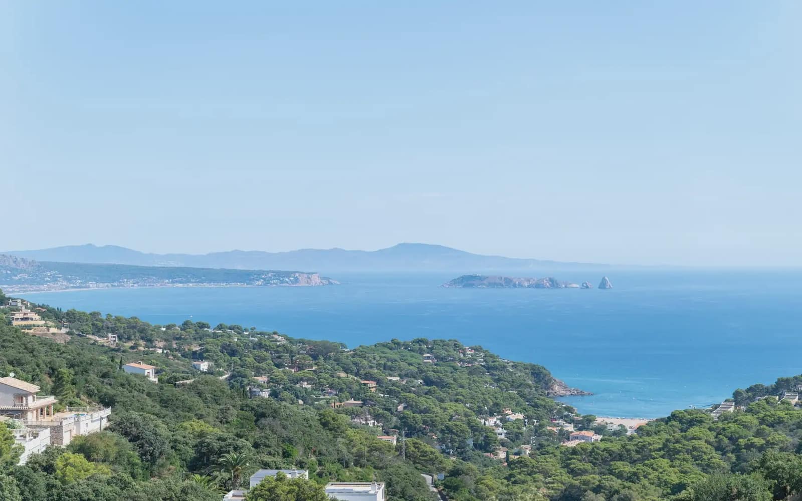 Adosado de 3 habitaciones en Begur en alquiler con garaje - 1.950 € (Ref: 9953095)