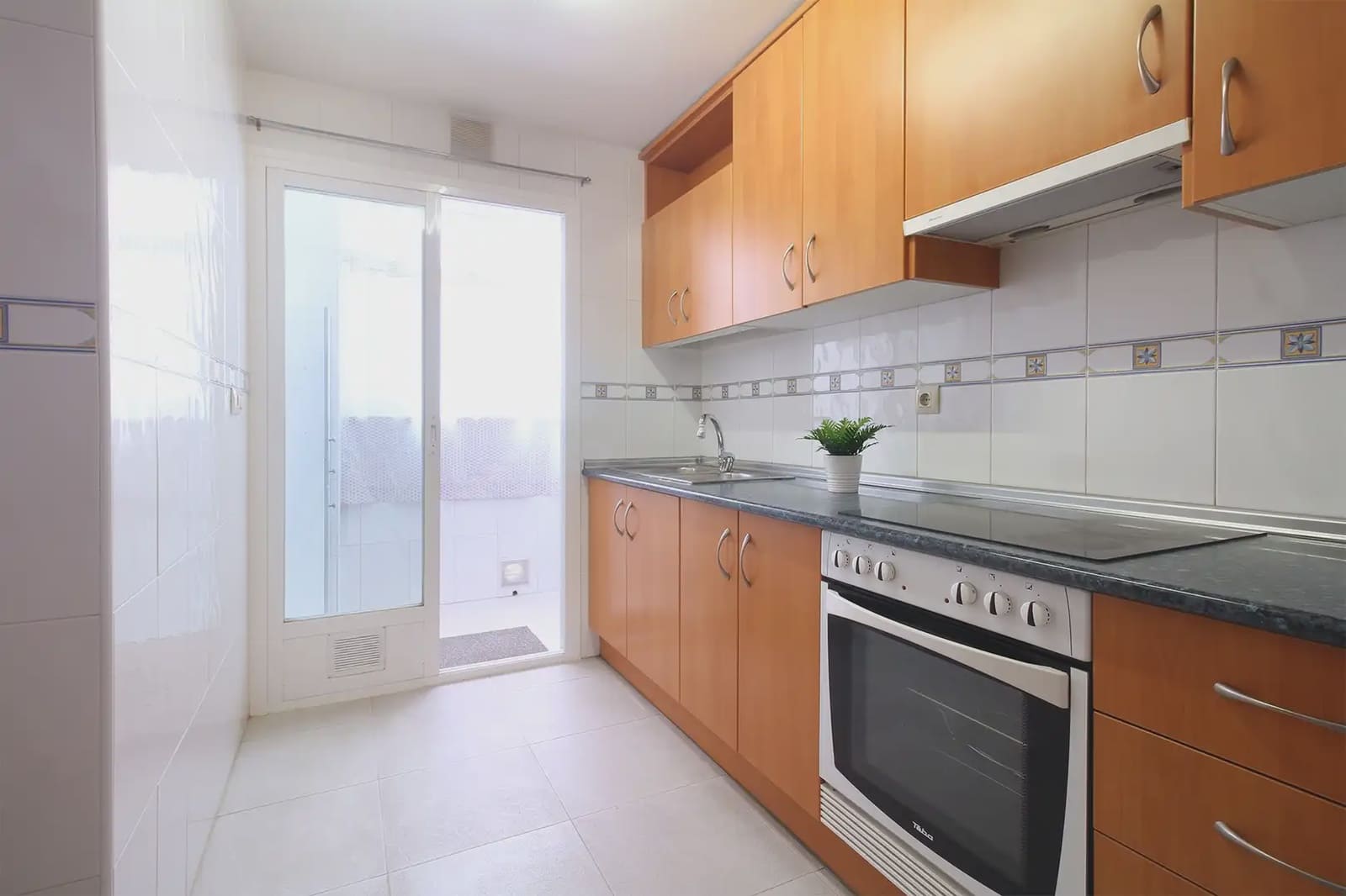 3 bedroom Flat for sale in Albacete city - € 249,900 (Ref: 9953582)