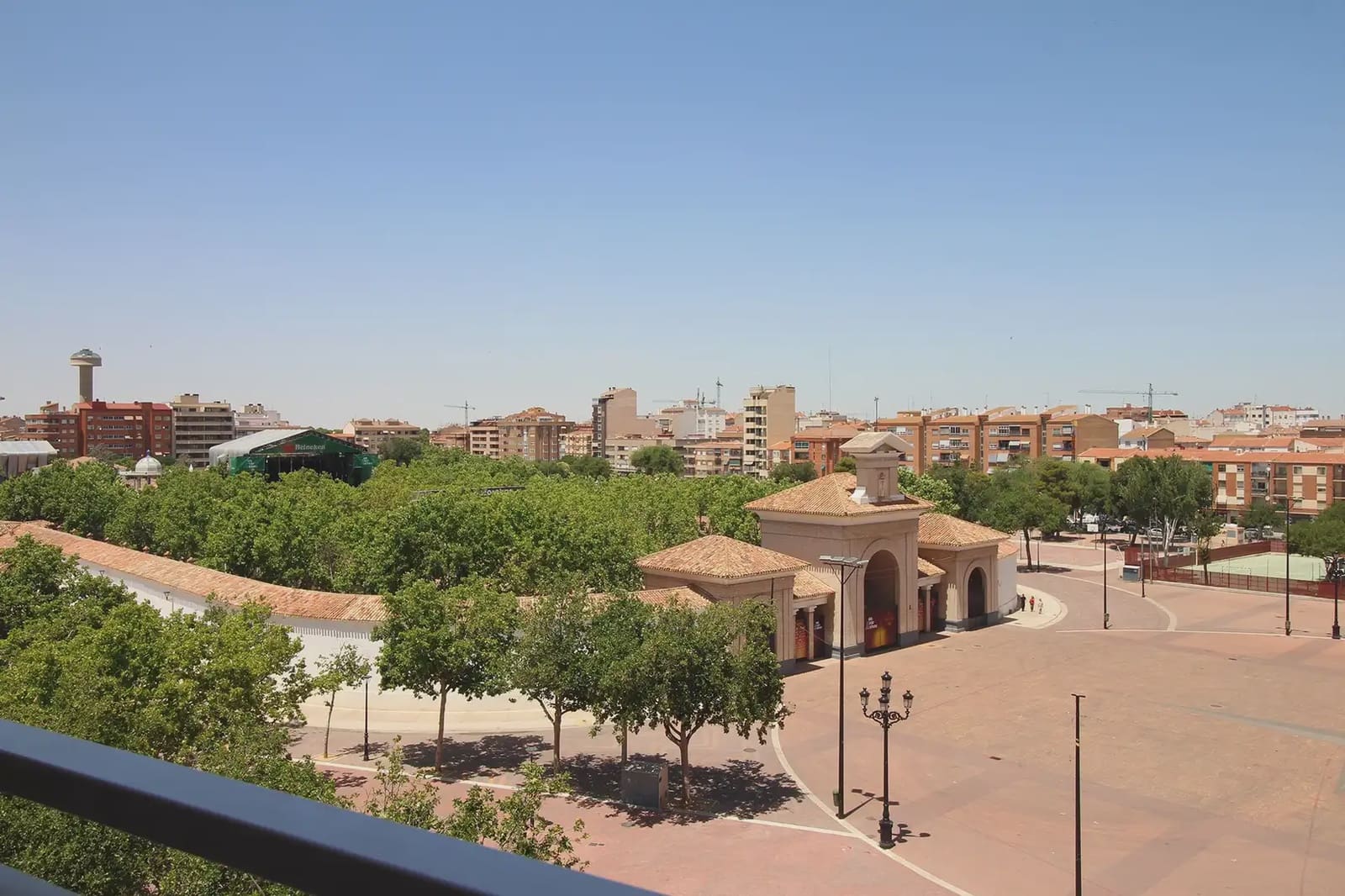 3 bedroom Flat for sale in Albacete city - € 249,900 (Ref: 9953582)