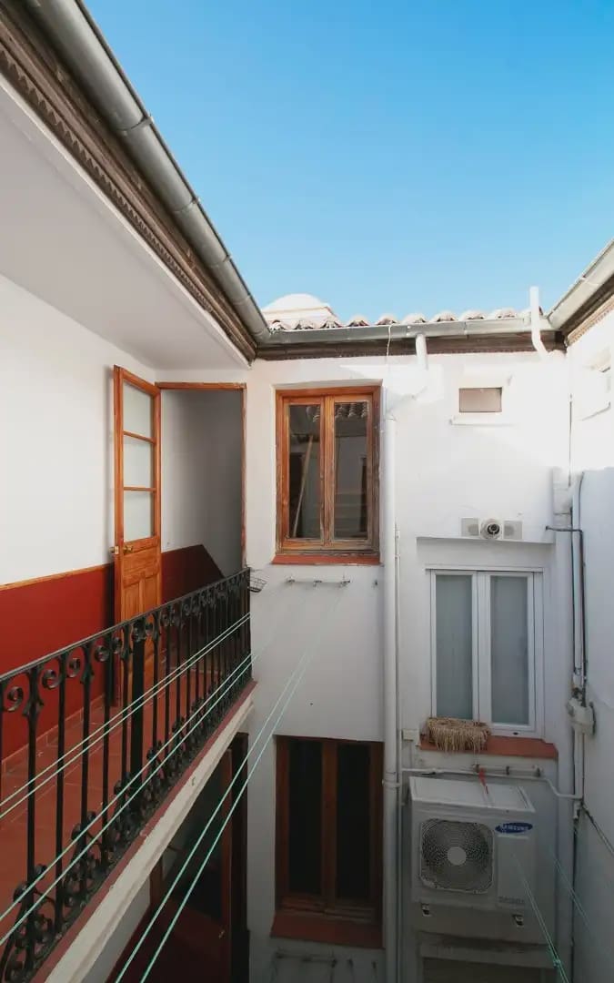 1 quarto Apartamento para arrendar em Madrid cidade - 1 200 € (Ref: 9956550)