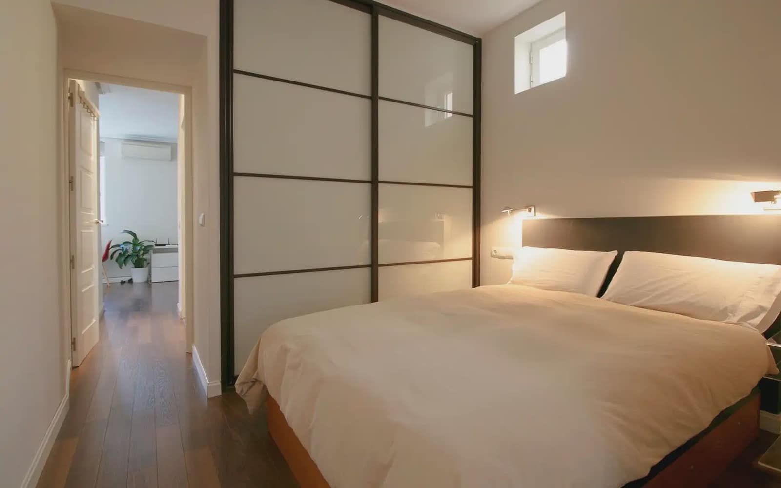 1 quarto Apartamento para arrendar em Madrid cidade - 1 200 € (Ref: 9956550)