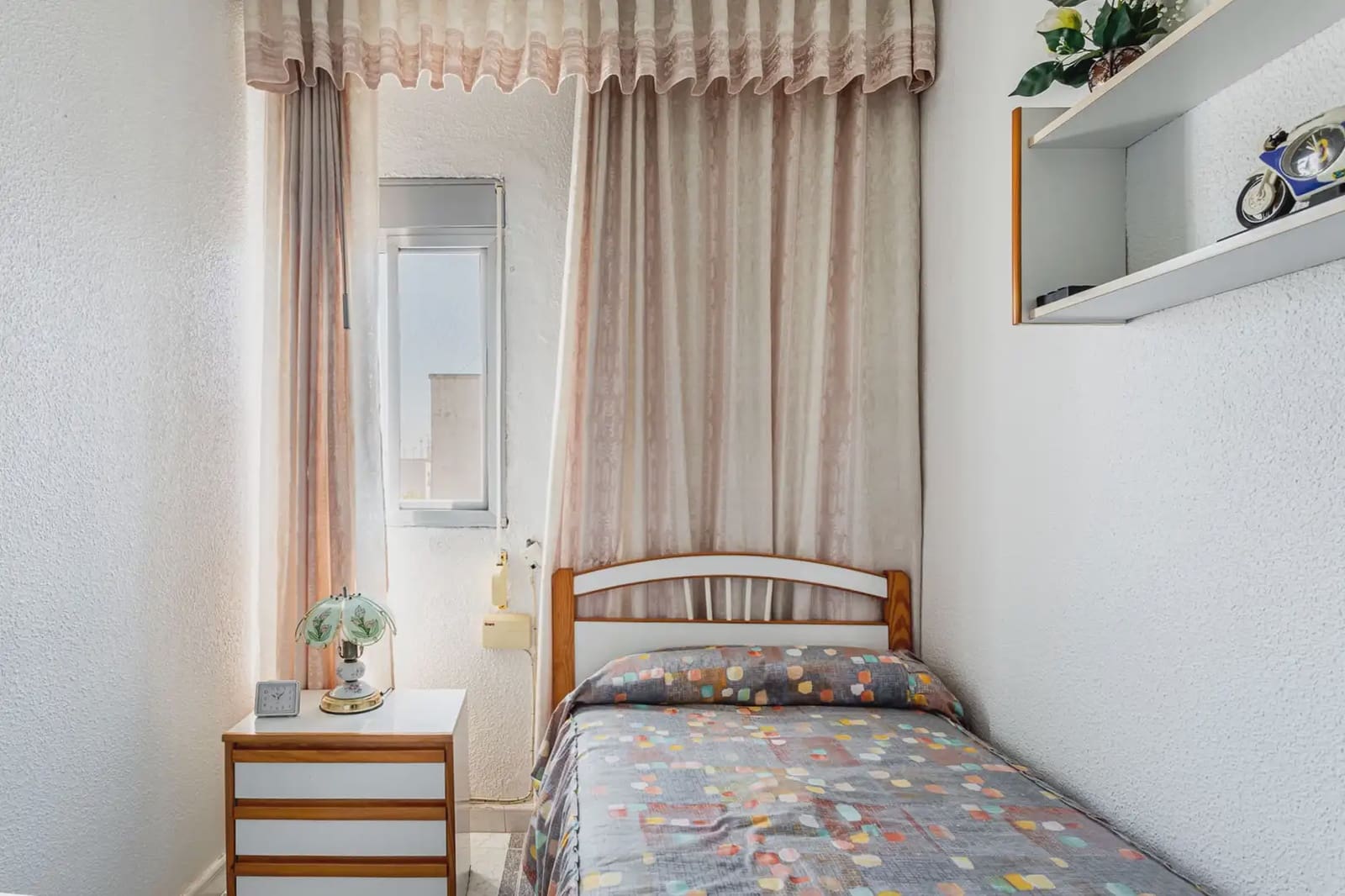 3 bedroom Flat for sale in Benetusser - € 120,000 (Ref: 9956552)