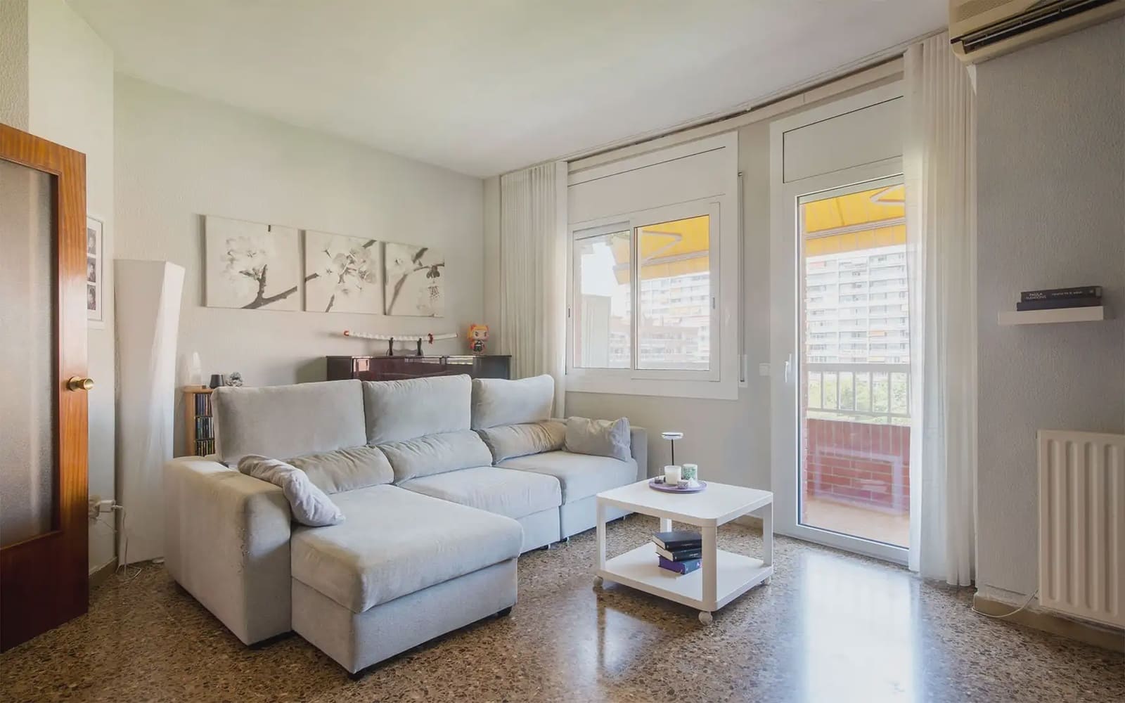 4 slaapkamer Appartement te koop in Barcelona stad - € 699.000 (Ref: 9958303)