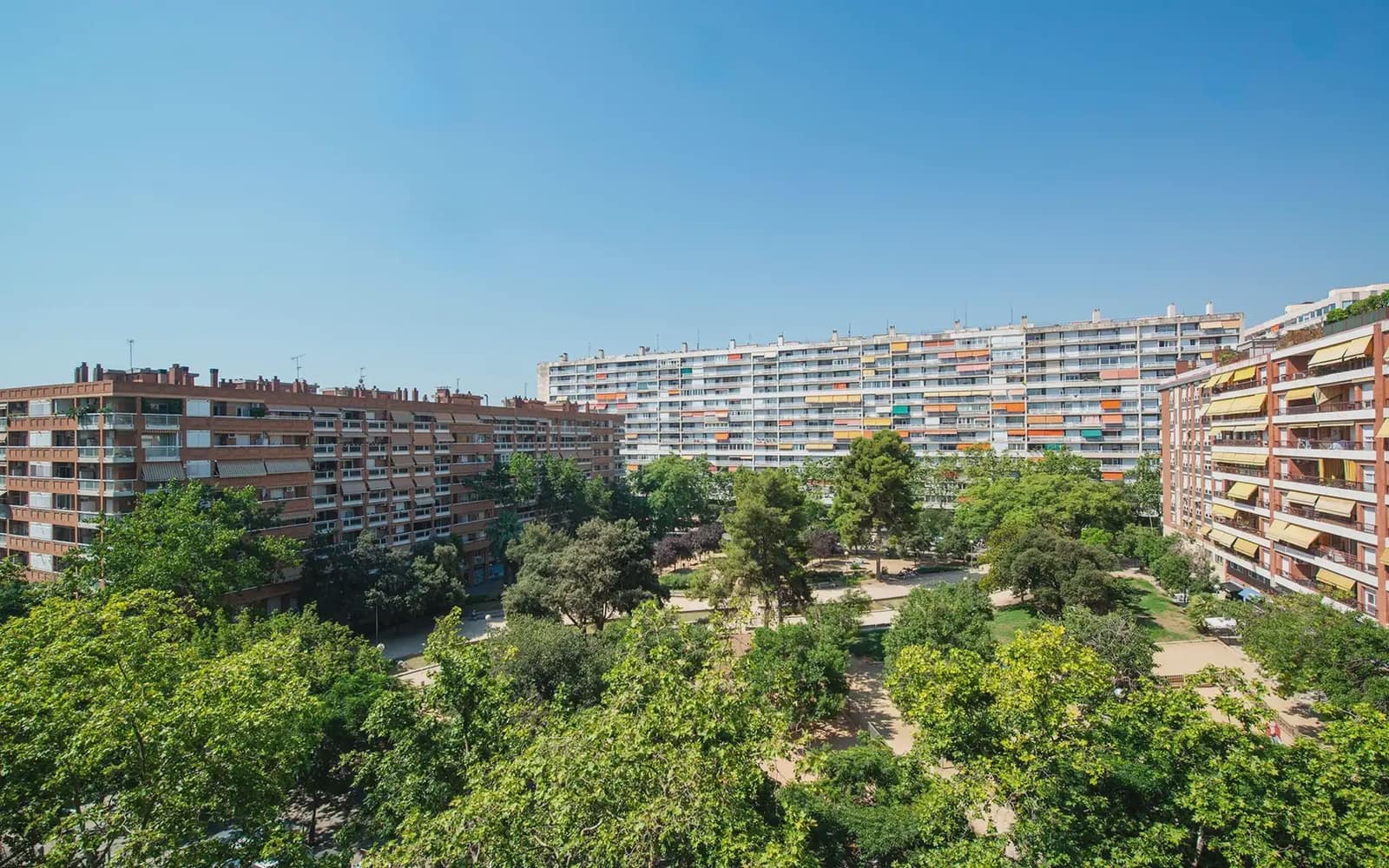 4 slaapkamer Appartement te koop in Barcelona stad - € 699.000 (Ref: 9958303)