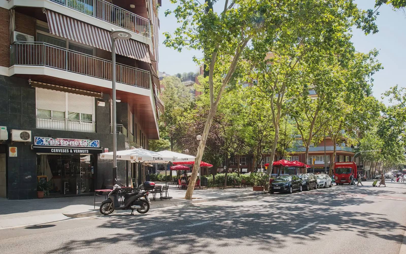 4 slaapkamer Appartement te koop in Barcelona stad - € 699.000 (Ref: 9958303)