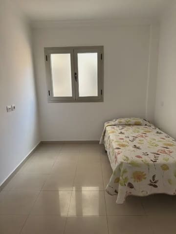 2 slaapkamer Flat te koop in Isleta, Las Palmas de Gran Canaria - € 165.000 (Ref: 9958930)