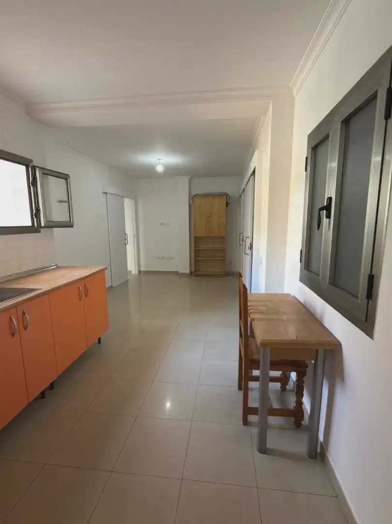 2 slaapkamer Flat te koop in Las Palmas de Gran Canaria - € 165.000 (Ref: 9958930)