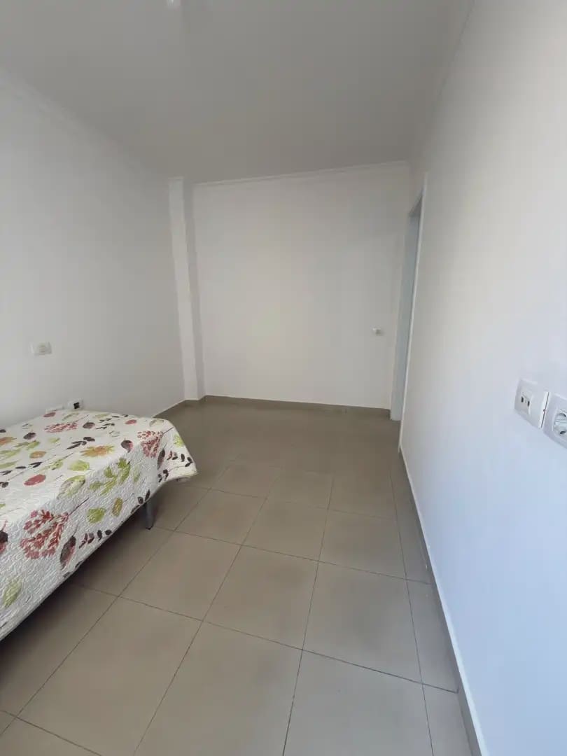2 slaapkamer Flat te koop in Las Palmas de Gran Canaria - € 165.000 (Ref: 9958930)