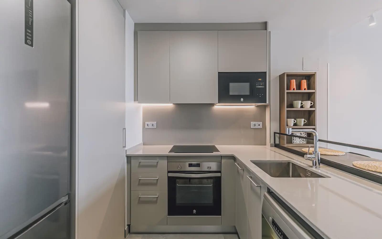 2 chambre Appartement à vendre à L'Hospitalet de Llobregat avec piscine garage - 539 000 € (Ref: 9958931)