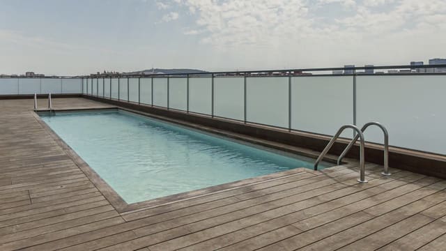 2 Zimmer Wohnung zu verkaufen in L'Hospitalet de Llobregat mit Pool Garage - 477.000 € (Ref: 9958931)