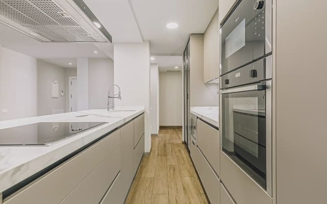 3 soverom Penthouse til salgs i Arenys de Mar med garasje - € 570 000 (Ref: 9961993)
