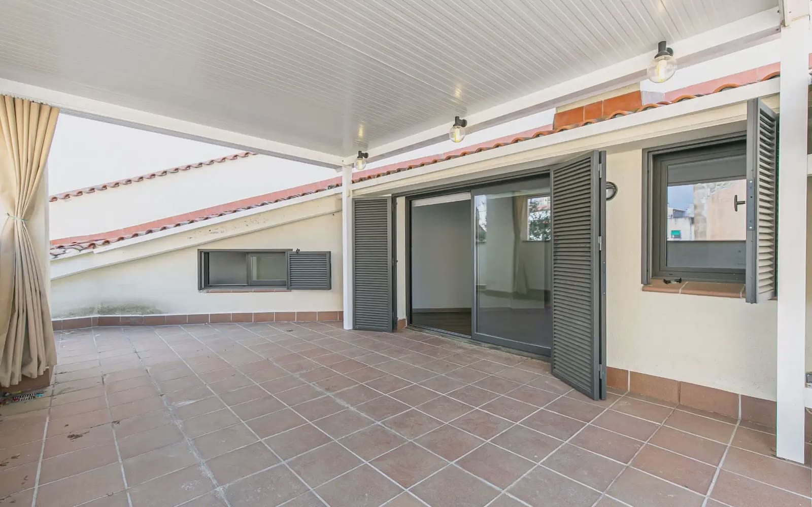 3 soverom Penthouse til salgs i Arenys de Mar med garasje - € 570 000 (Ref: 9961993)