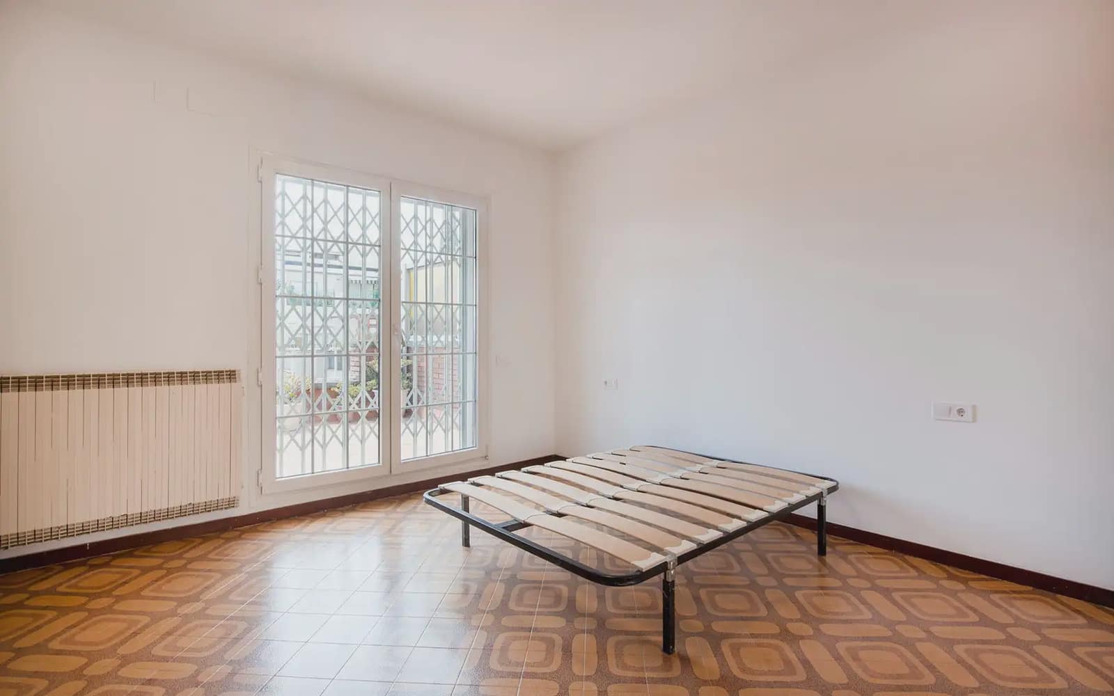 4 bedroom Penthouse for rent in Barcelona city with garage - € 2,359 (Ref: 9961994)