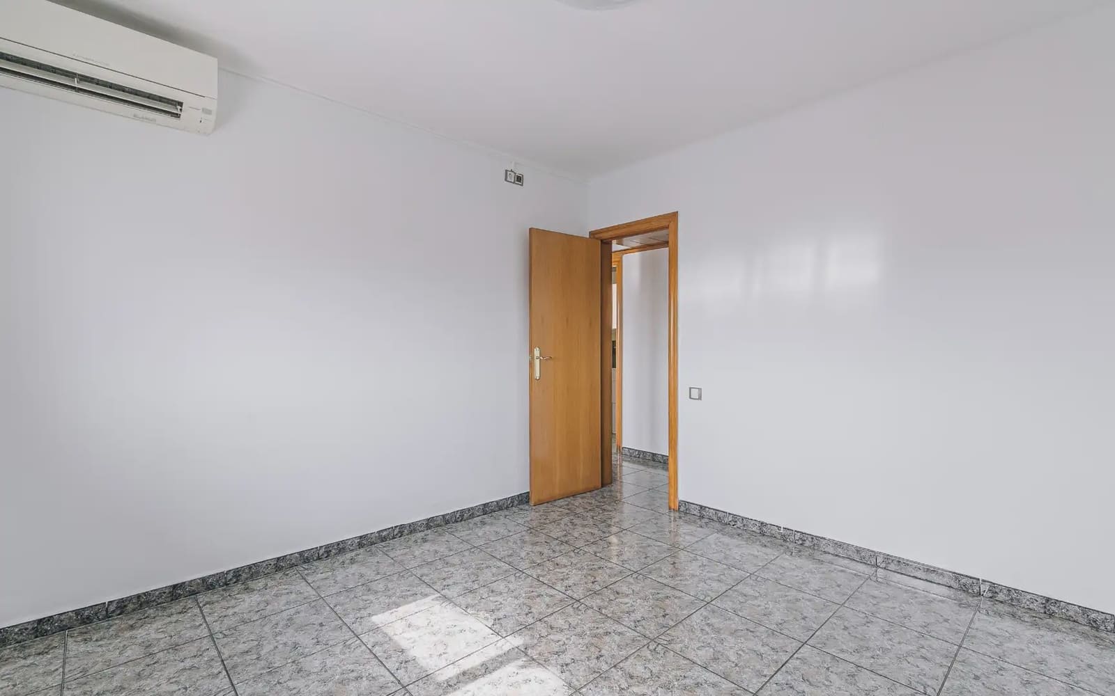 3 slaapkamer Penthouse te koop in Castelldefels - € 349.000 (Ref: 9972304)