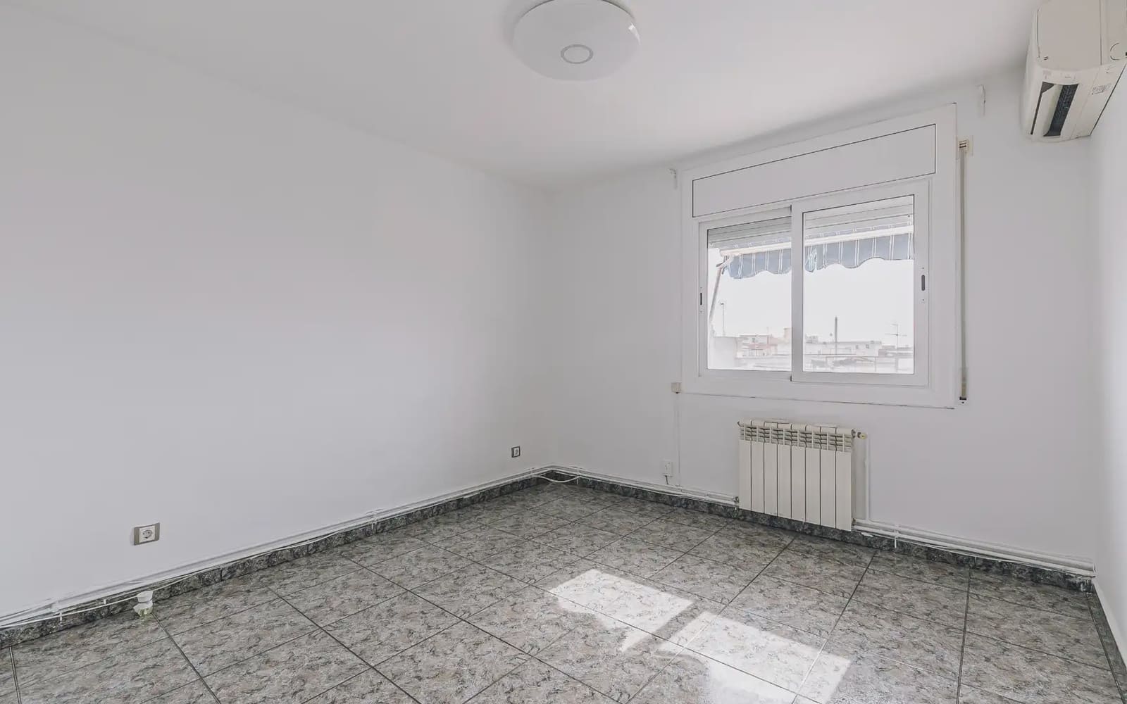 3 slaapkamer Penthouse te koop in Castelldefels - € 349.000 (Ref: 9972304)