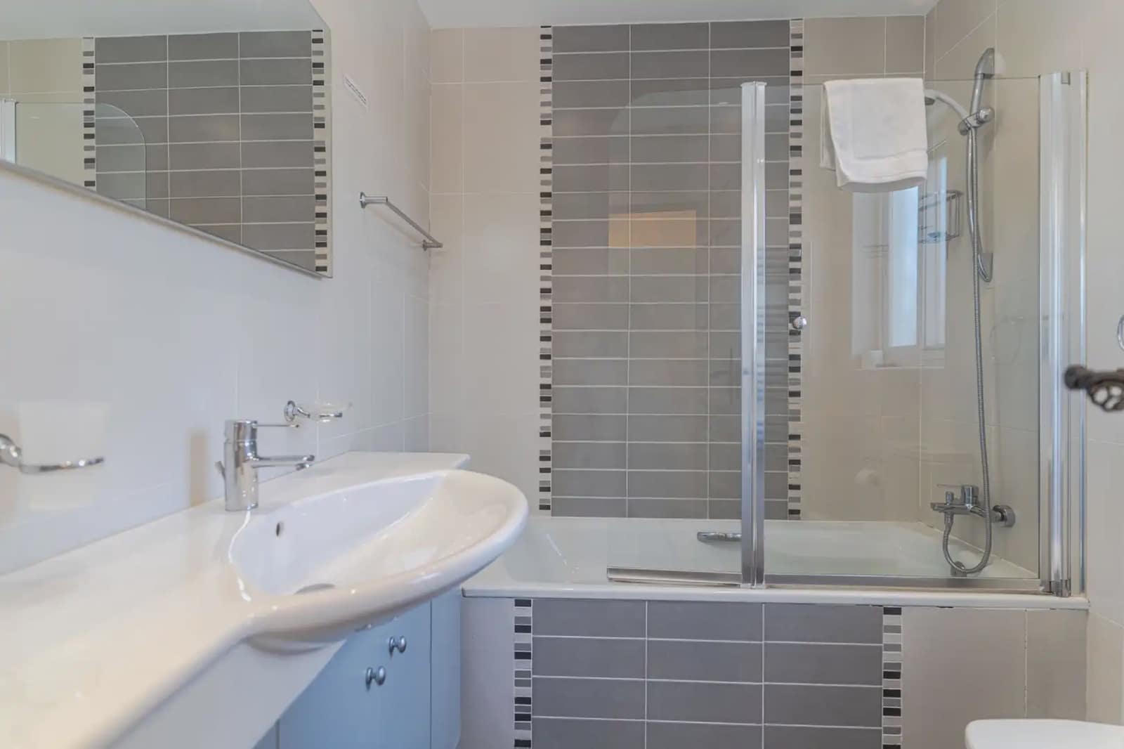 3 soverom Villa til salgs i Salobrena med svømmebasseng garasje - € 705 000 (Ref: 9972305)
