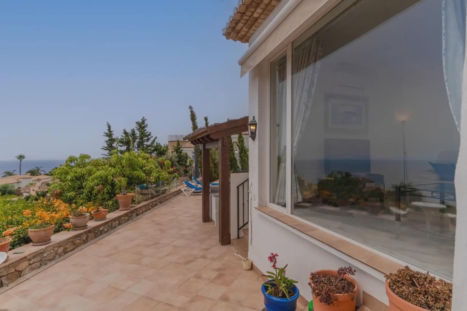 3 Zimmer Villa zu verkaufen in Salobrena mit Pool Garage - 705.000 € (Ref: 9972305)