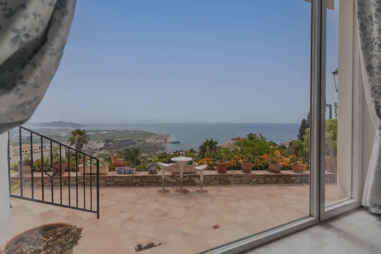 3 Zimmer Villa zu verkaufen in Salobrena mit Pool Garage - 705.000 € (Ref: 9972305)