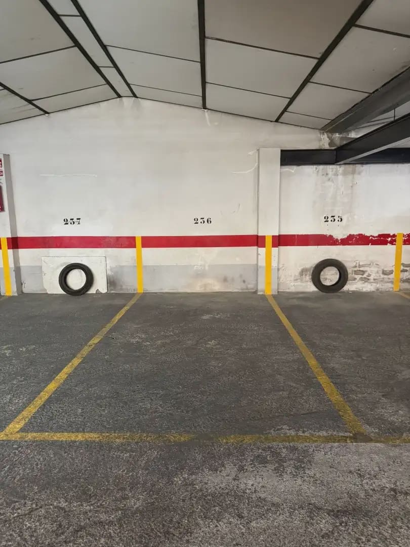 Garasje til salgs i Valencia by - € 15 000 (Ref: 9974390)