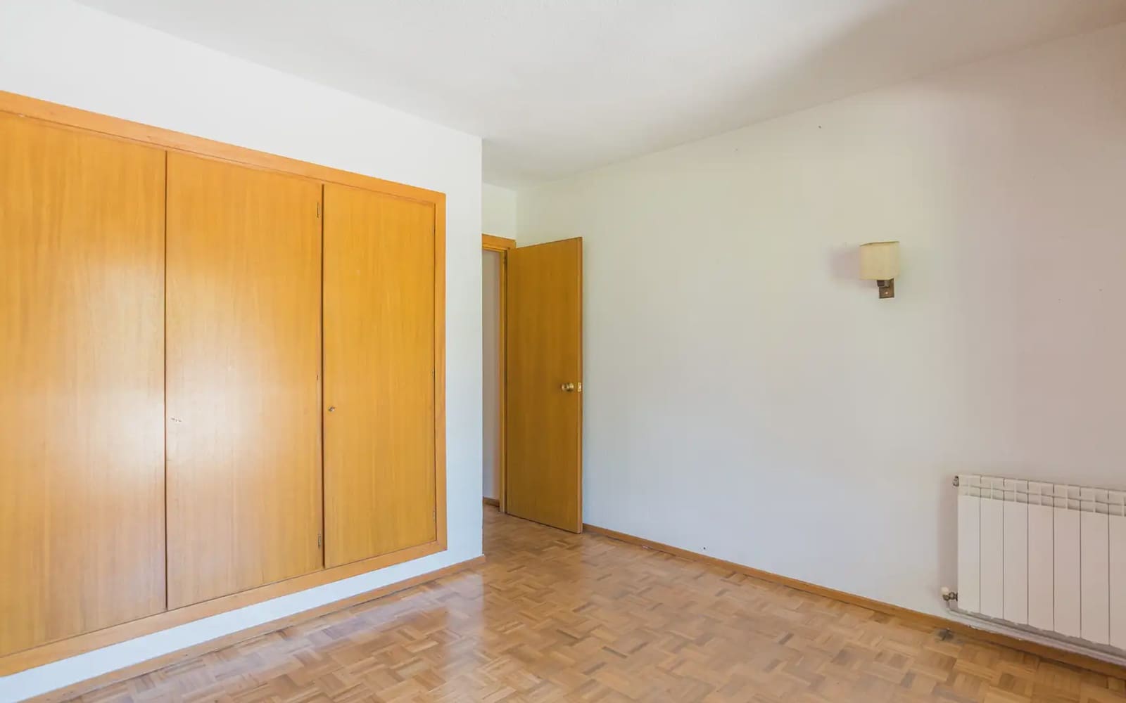 4 soveværelse Lejlighed til salg i Hoyo de Manzanares med garage - € 390.000 (Ref: 9977662)