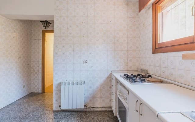 4 soveværelse Lejlighed til salg i Hoyo de Manzanares med garage - € 390.000 (Ref: 9977662)